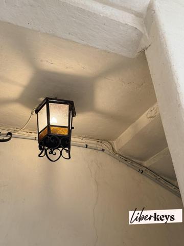 IMMEUBLE DE CARACTÈRE DU XVIIe SIÈCLE – RUE DE LA ROUSSELLE, BORDEAUX