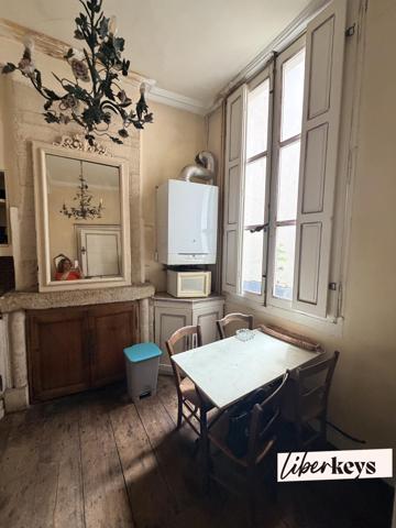 IMMEUBLE DE CARACTÈRE DU XVIIe SIÈCLE – RUE DE LA ROUSSELLE, BORDEAUX