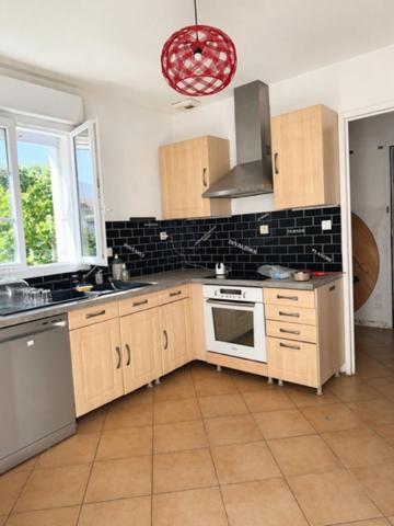 Maison à vendre 7 pièces proche de MARINES (95)