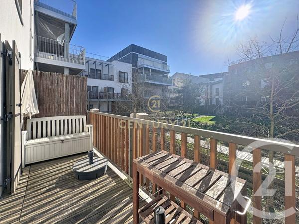 Appartement F3 à vendre  3 pièces - 60 m2 NOISY LE GRAND - 93