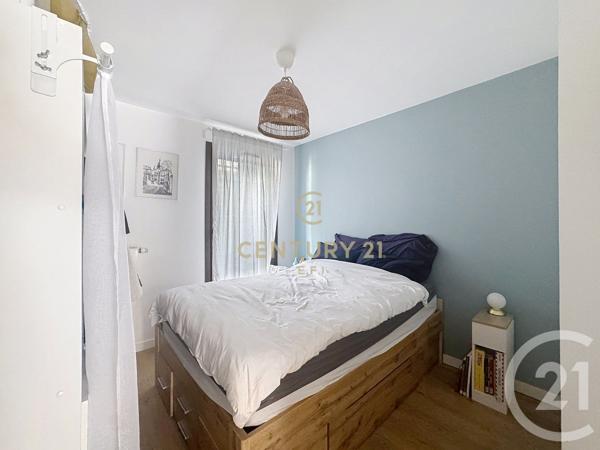 Appartement F3 à vendre  3 pièces - 60 m2 NOISY LE GRAND - 93