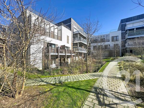 Appartement F3 à vendre  3 pièces - 60 m2 NOISY LE GRAND - 93