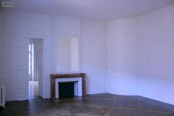 Location - Fonds et/ou murs commerciaux Dole 39100 164 m 2