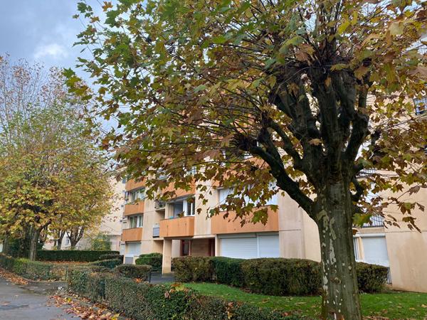 Appartement meublé 4 chambres tout près du RER E