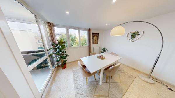 Appartement meublé 4 chambres tout près du RER E