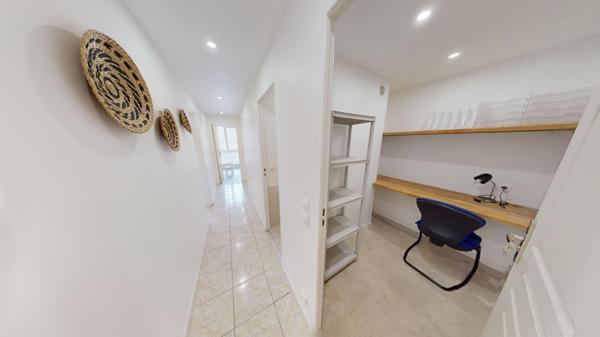 Appartement meublé 4 chambres tout près du RER E