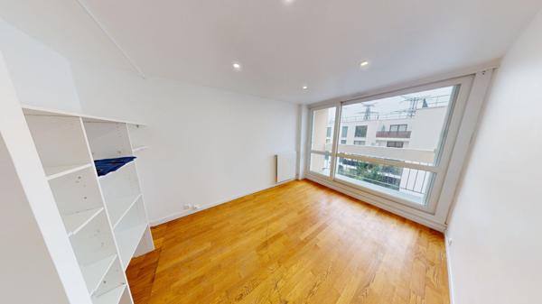 Appartement meublé 4 chambres tout près du RER E