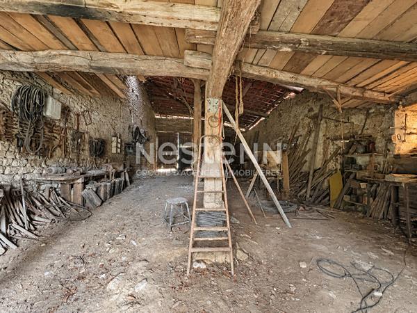 RAIVAL : Ensemble immobilier 228 m², grange, maison, jardin et terrain constructible