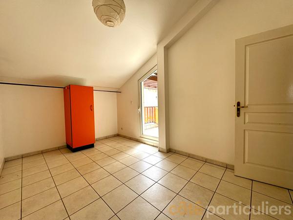 Vente Appartement100 m² - 5 Pièces - L ETANG SALE (97427)
