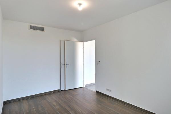 Marseille (13008) BONNEVEINE---T2 neuf---Grande terrasse---Vue panoramique