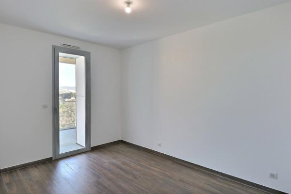 Marseille (13008) BONNEVEINE---T2 neuf---Grande terrasse---Vue panoramique