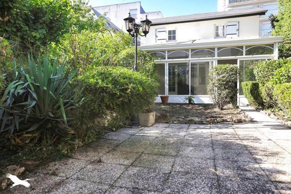 Maison à vendre 617 372 € Tours 10 p 234 m² DPE E