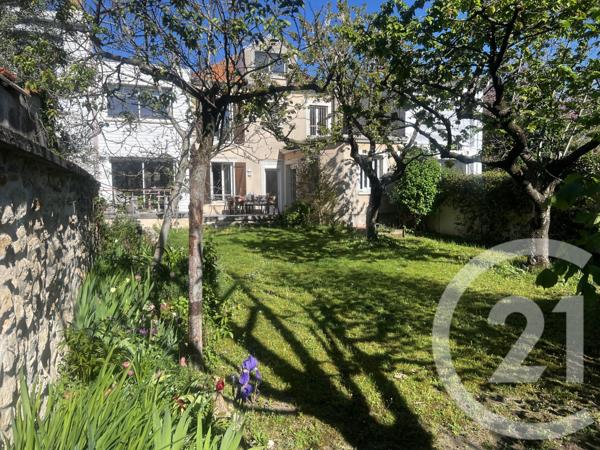 Maison à vendre  7 pièces - 143,60 m2 ST MAUR DES FOSSES - 94