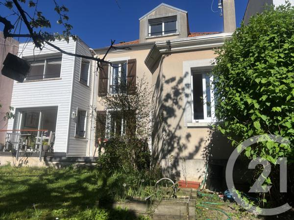 Maison à vendre  7 pièces - 143,60 m2 ST MAUR DES FOSSES - 94