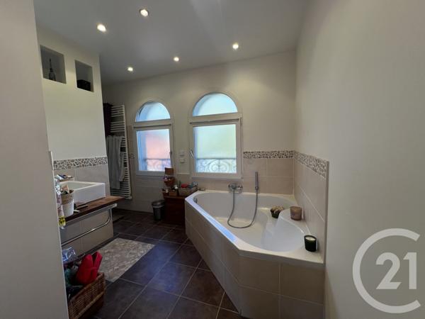 Maison à vendre  7 pièces - 143,60 m2 ST MAUR DES FOSSES - 94