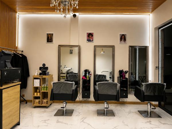 Fonds De Commerce
        
        - 28 m² 55 000 € *