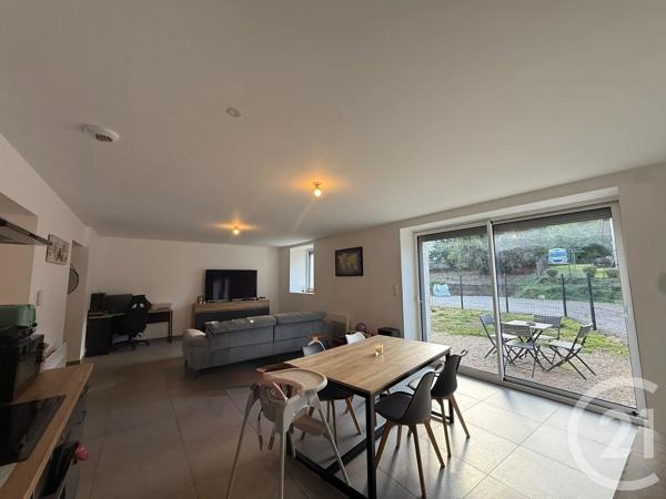 Appartement T4 à vendre  4 pièces - 78,54 m 2   DAMPRICHARD  - 25