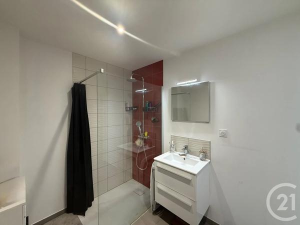 Appartement T4 à vendre  4 pièces - 78,54 m 2   DAMPRICHARD  - 25