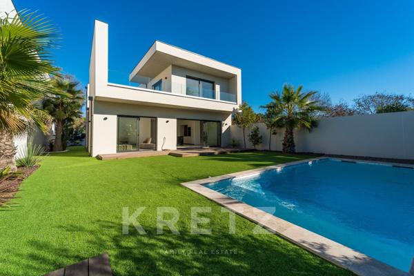 Villa contemporaine avec piscine