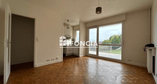 Location Studio 27.12 m² - Le Pecq 78230