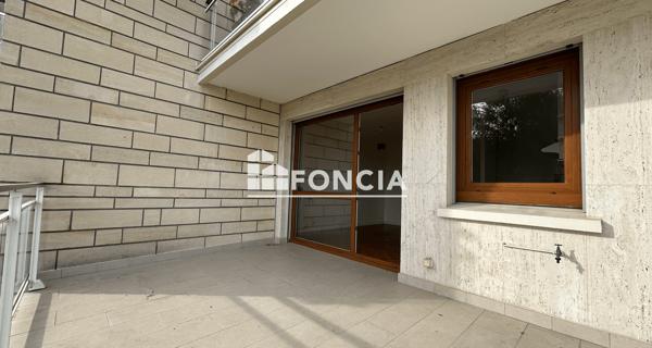 Location Studio 27.12 m² - Le Pecq 78230