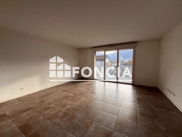 Location Appartement 3 pièces 70 m² - 43 chemin des Mattons Vizille 38220