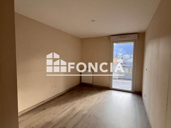 Location Appartement 3 pièces 70 m² - 43 chemin des Mattons Vizille 38220