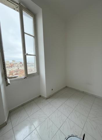 Appartement 1 pièce - 27 m² Exclusivité efficity
