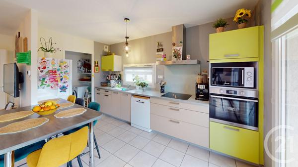 Appartement T4 à vendre  4 pièces - 85,71 m2 BESANCON - 25