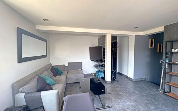 Appartement à louer    4 pièces •  Bures-sur-Yvette