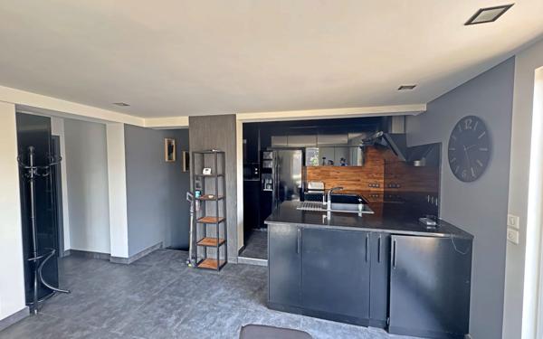 Appartement à louer    4 pièces •  Bures-sur-Yvette