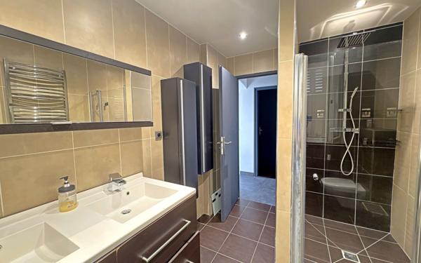 Appartement à louer    4 pièces •  Bures-sur-Yvette