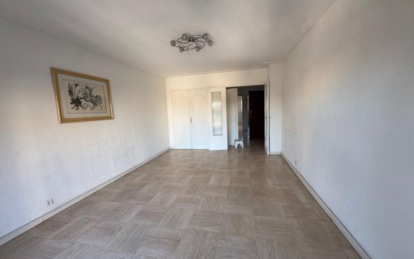 Appartement à vendre    2 pièces • 57,12 m2 Cagnes-sur-Mer