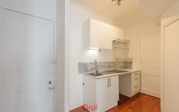 Appartement à vendre    2 pièces • 49 m2 La Rochelle