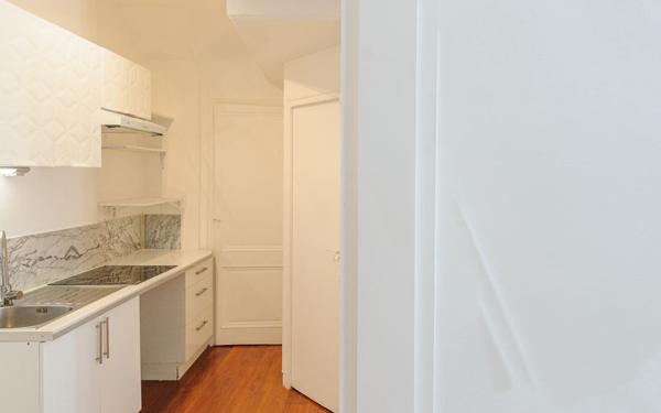 Appartement à vendre    2 pièces • 49 m2 La Rochelle