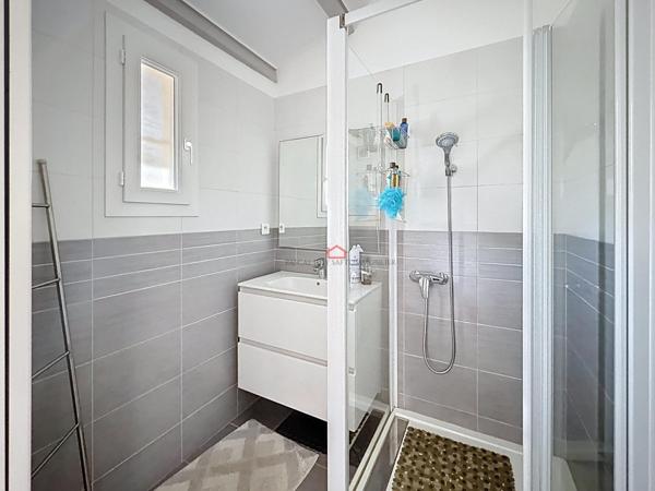 Porticcio T2 vue mer, meublé et plage à pied