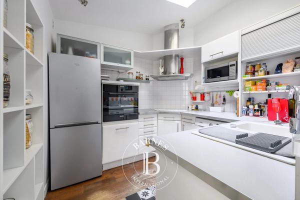 Paris 8ème, Appartement 2 Chambres -  55 m² à vendre