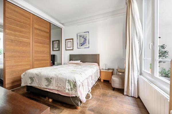 Paris 8ème, Appartement 2 Chambres -  55 m² à vendre
