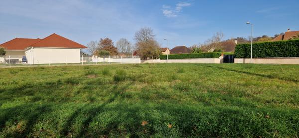 Aussevielle (64230) DERNIER TERRAIN DANS UN CADRE PARFAIT POUR CONSTRUIRE VOTRE MAISON
