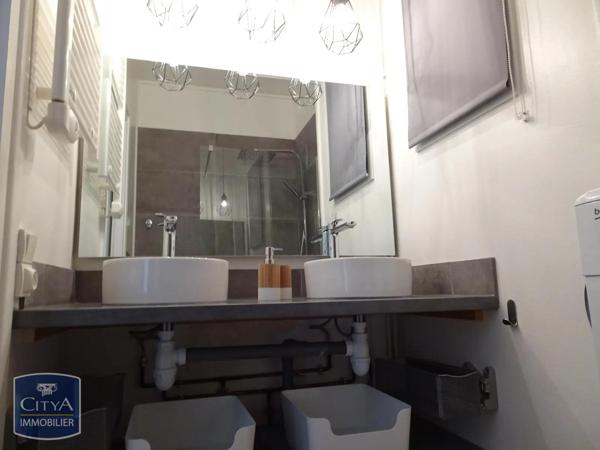 Appartement à louer 1 pièce 42.47m² Grenoble (38000)