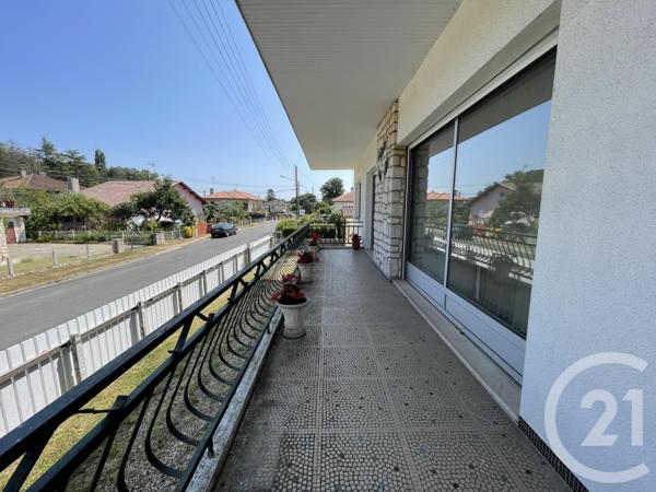Maison à vendre  6 pièces - 133,60 m2 MONTPON MENESTEROL - 24