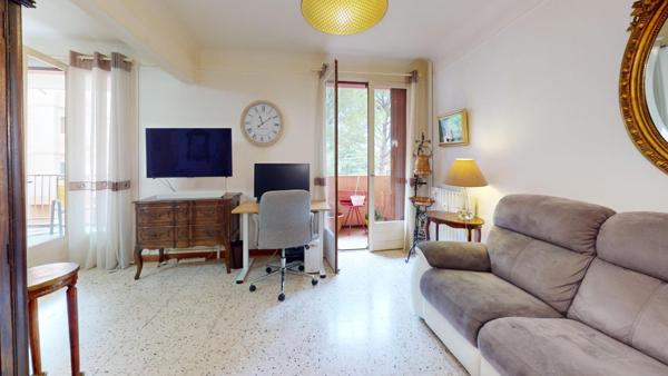 Appartement T3/T4 avec terrasse – Résidence recherchée à Draguignan