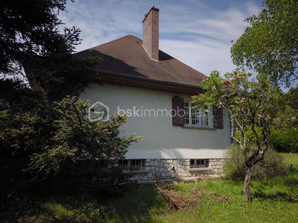 Maison traditionnelle de 184 m²