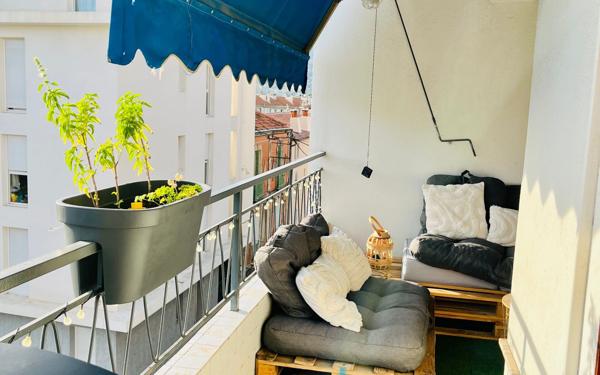 Appartement à vendre    3 pièces • 67,05 m2 Toulon