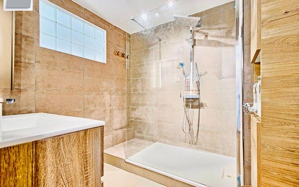 Appartement à vendre    3 pièces • 67,05 m2 Toulon