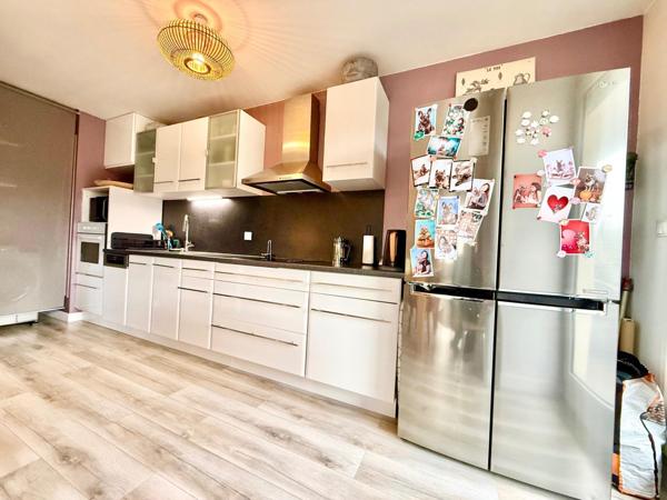 Appartement à VILLIERS-SUR-MARNE, 94350 - 2 pièces 51m²