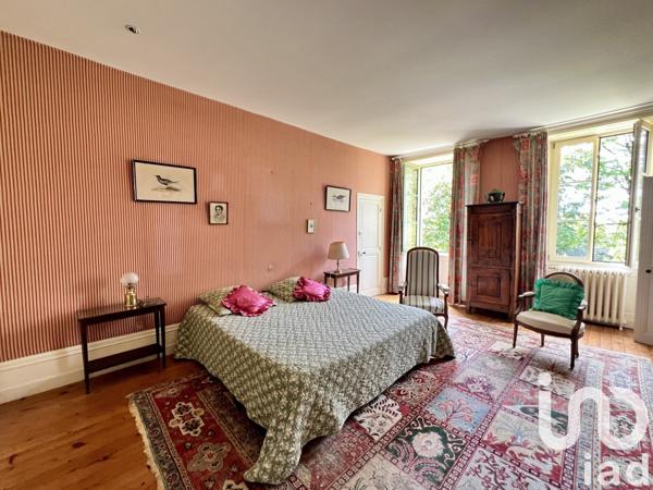 Maison à vendre 15 pièces 444 m² Cognac