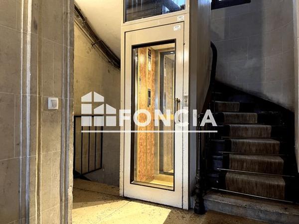 À vendre Studio 13 m² - Paris 75010