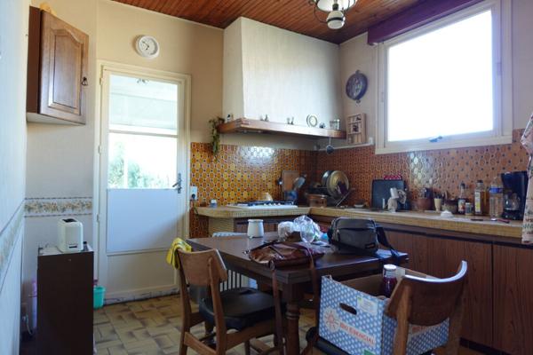 Rochefort : Quartier Gambetta Maison 5 chambres + 120 m² Garage + Jardin