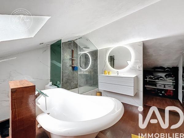 Appartement à vendre 5 pièces 190 m² Pierrefeu-du-Var